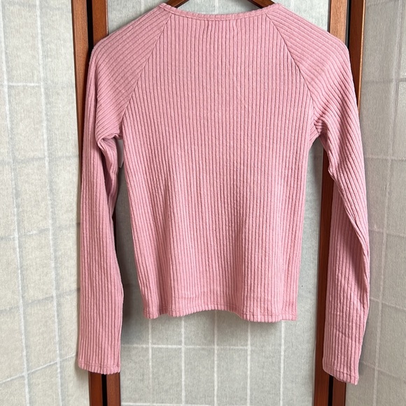 Ten Sixty Sherman Girls Pink Ruched V-Neck Long Sleeve Ribbed Top size XL - Picture 2 of 5